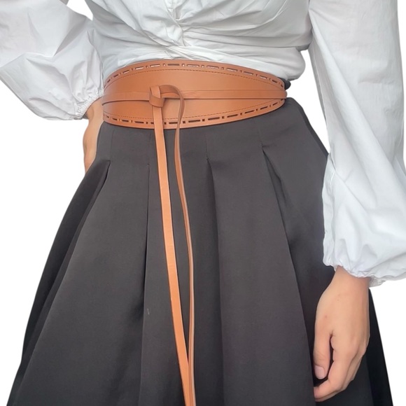 Banana Republic Genuine Leather Wrap-Style Wide Waist Belt Tan -Small - Picture 2 of 9